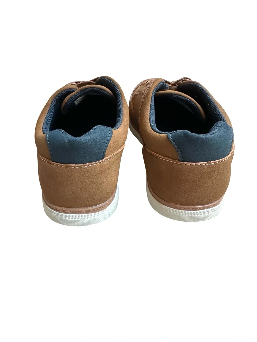 Crown Vintage Flynn Boys’ Cognac Slip-On Sneakers Size 3 NIB